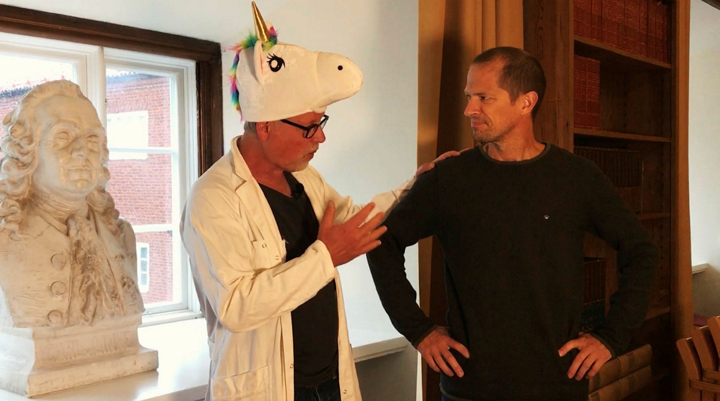 Bild på två homo sapiens